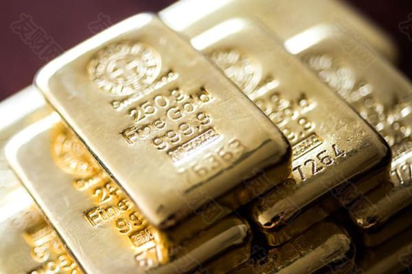 ﻿黄金交易商在关税动荡中折价出售英国央行金条(2025年02月11日)